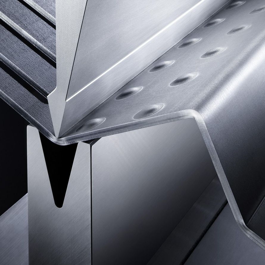 Sheet metal bending on a CNC press brake